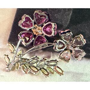 Vintage Pink Rhinestone Flower Brooch Heart Petals Green Leaves Large Floral Pin